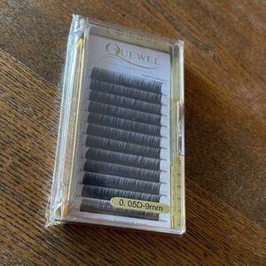 Quewel Eyelash Extensions 0.05D-9mm (6 pair)